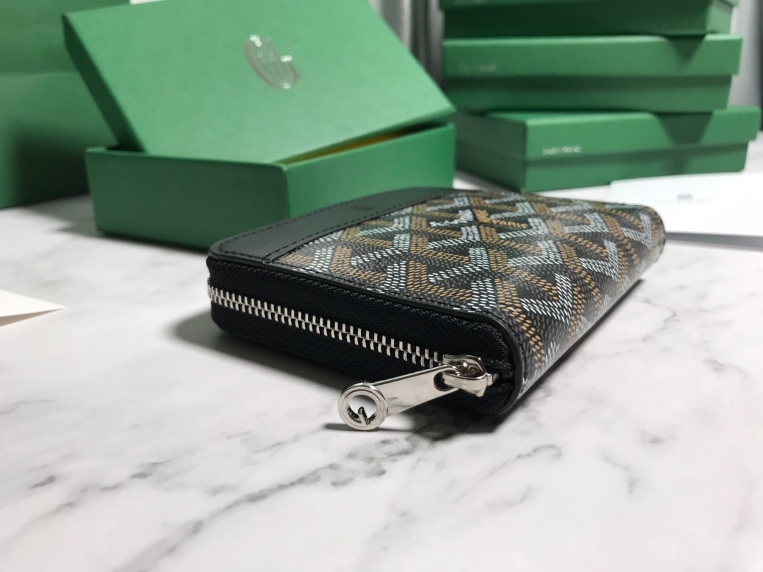 Replica Goyard Matignon PM Wallet in Noir Goyardine Canvas