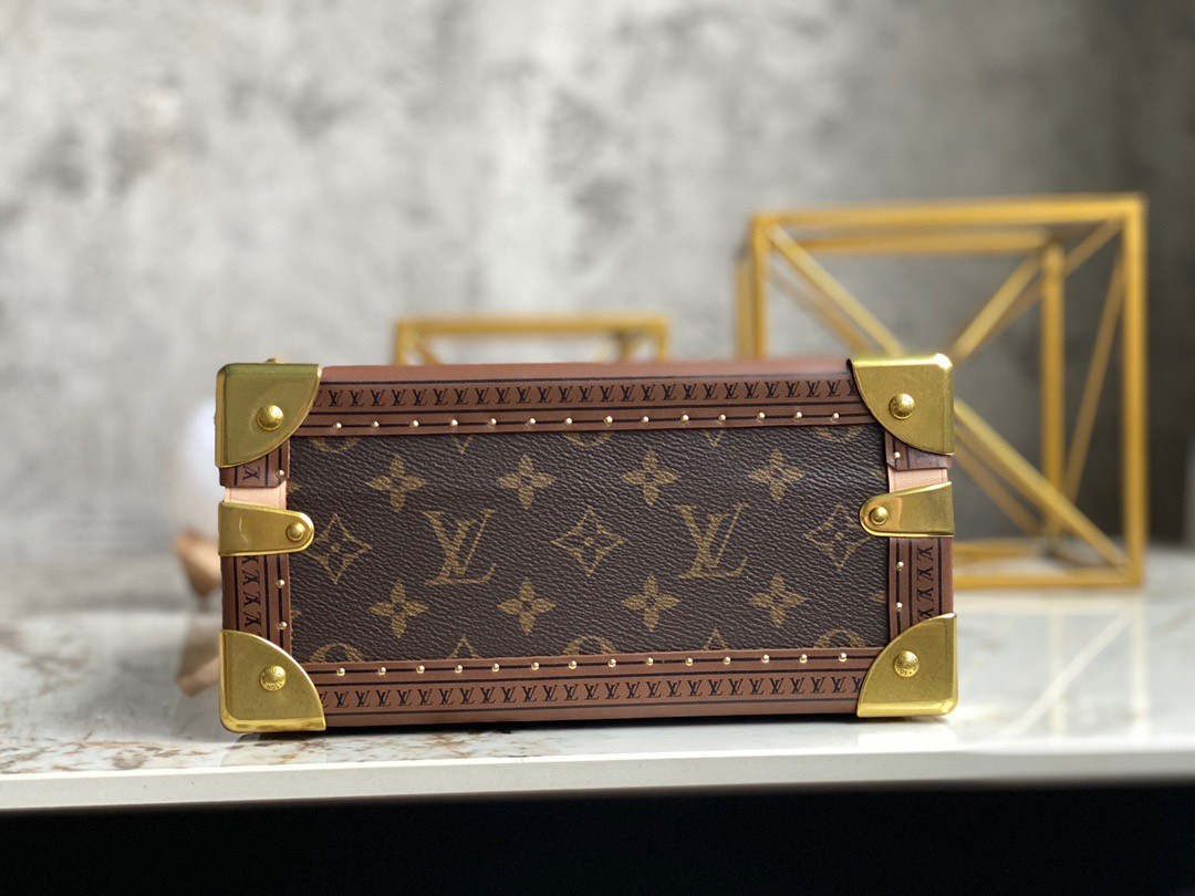 Louis Vuitton MONOGRAM Coffret Joaillerie (M13513, M20040)