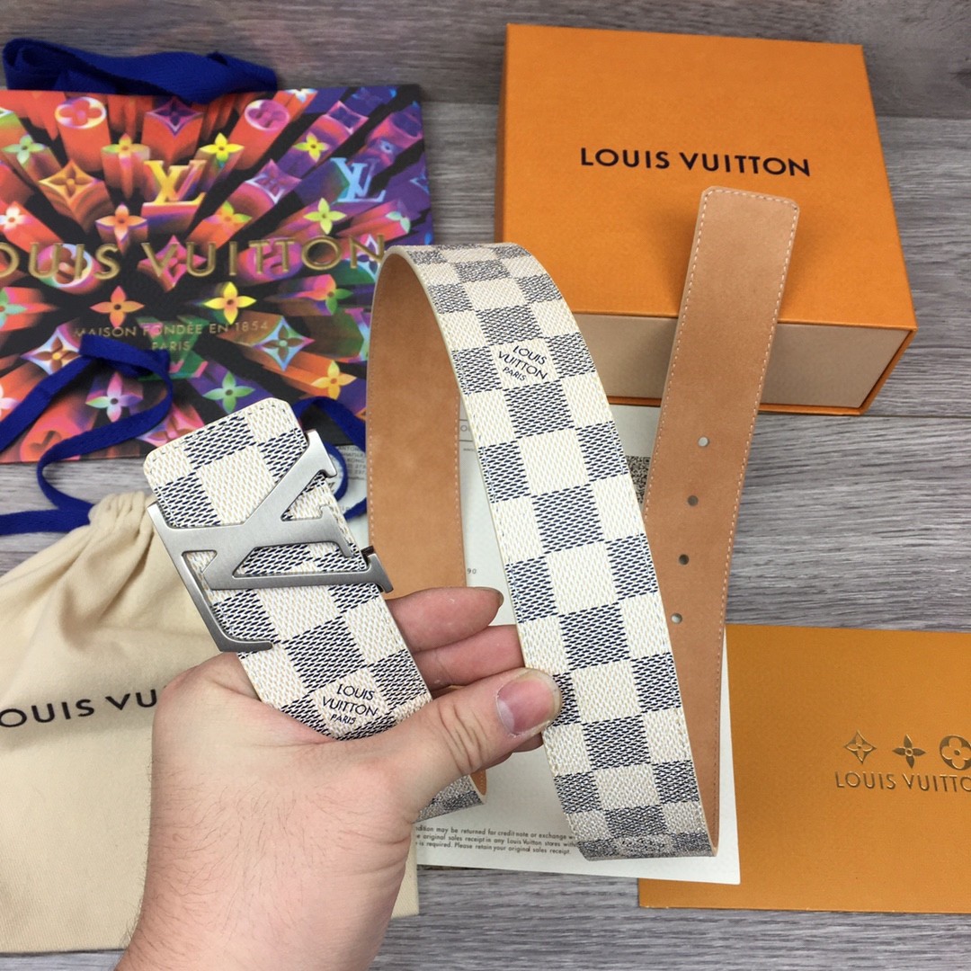 Replica Louis Vuitton Color Blossom Lariat Necklace Q94262